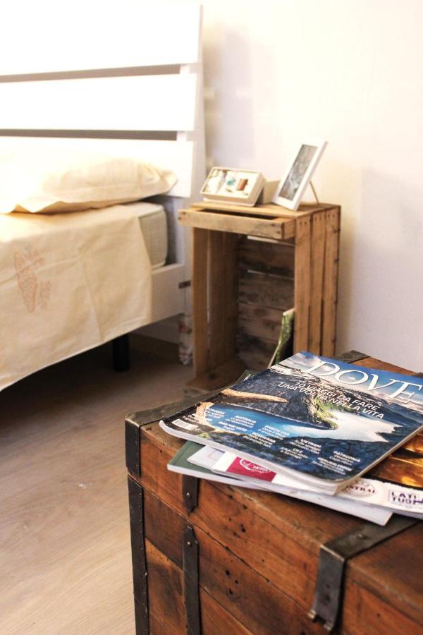 La Casetta Ferrara B&B Bagian luar foto
