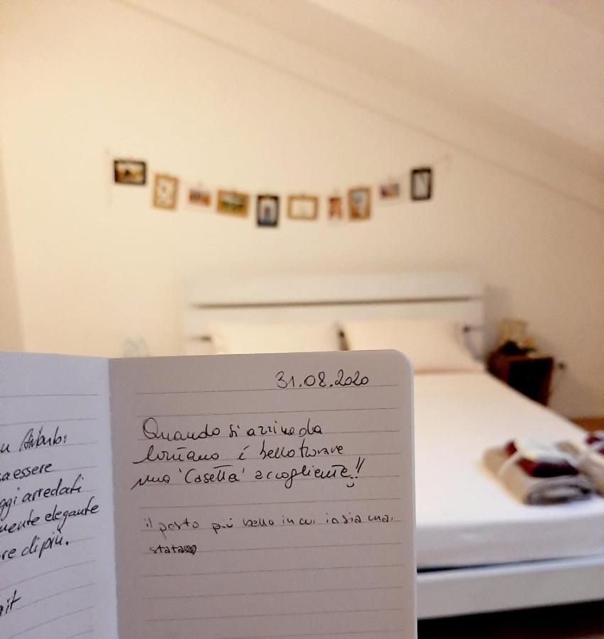 La Casetta Ferrara B&B Bagian luar foto